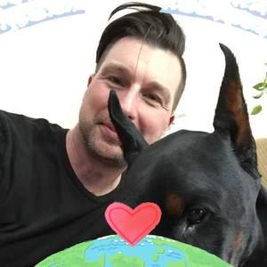 Meet your Posher, Darren